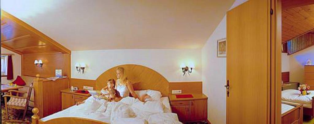 Hotel Bergland Lermoos Extérieur photo